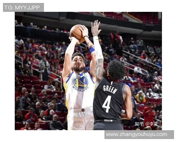 南京篮球队防反体系解析：提升防守效率与进攻转化的战术探讨